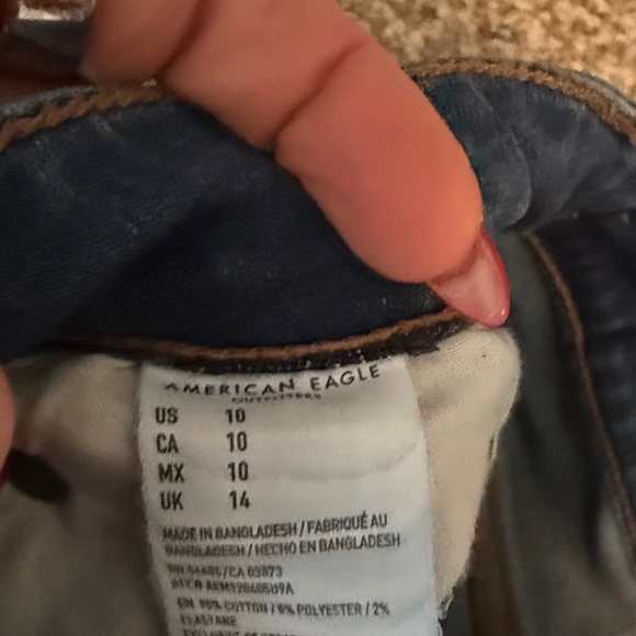 American Eagle Blue Denim Jeans - Picture 3 of 4
